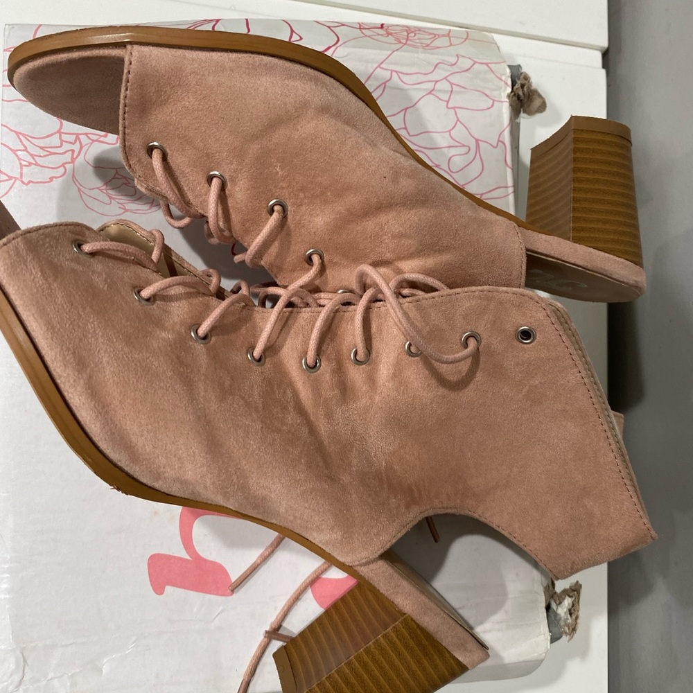 Cute, comfortable sandal